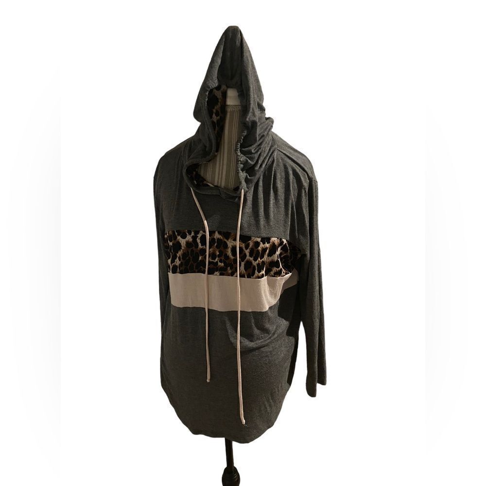 BiBi size XL thin hooded top excellent condition see pics